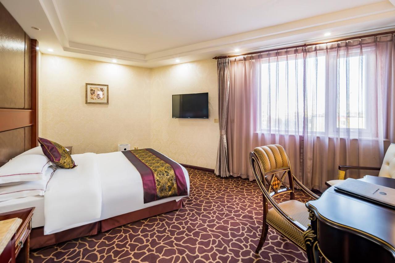 Beijing Commercial Business Hotel Екстер'єр фото