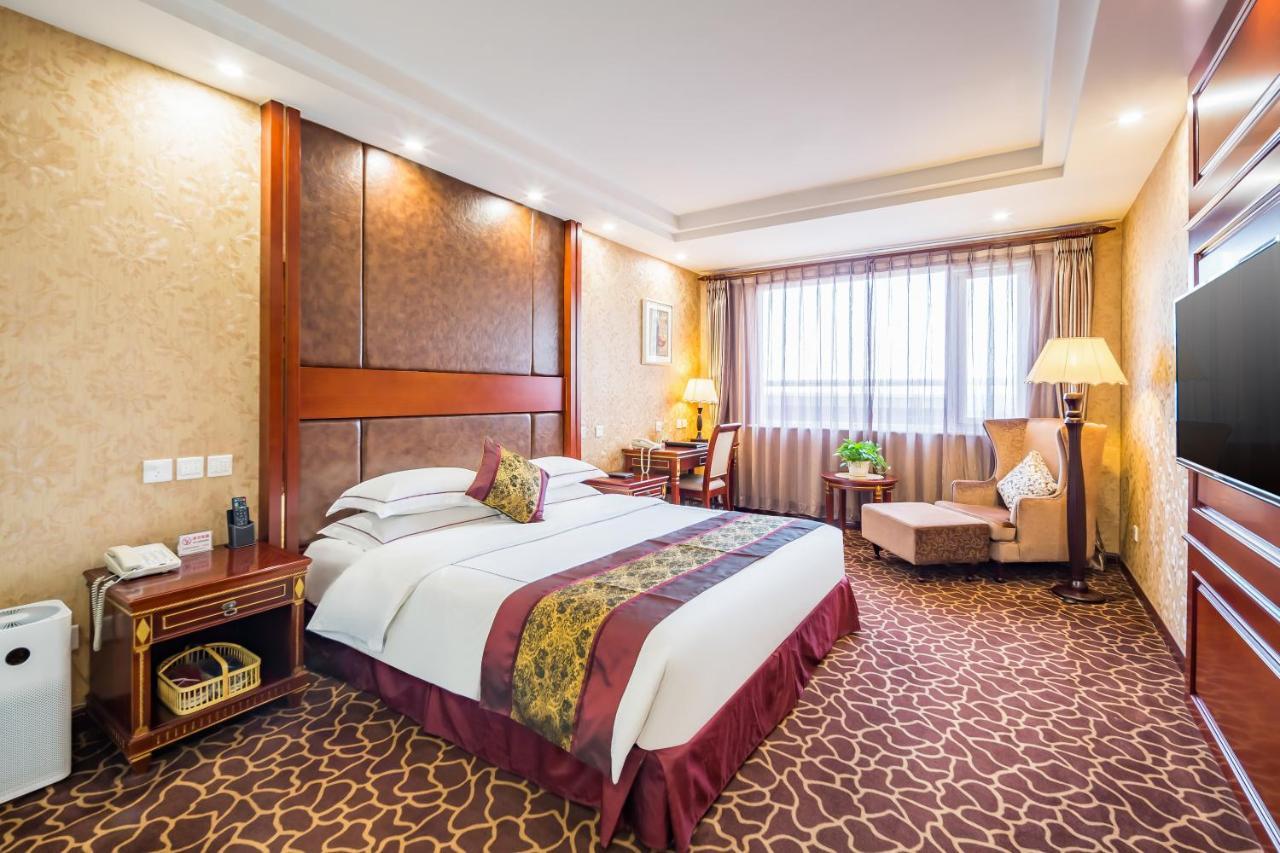 Beijing Commercial Business Hotel Екстер'єр фото