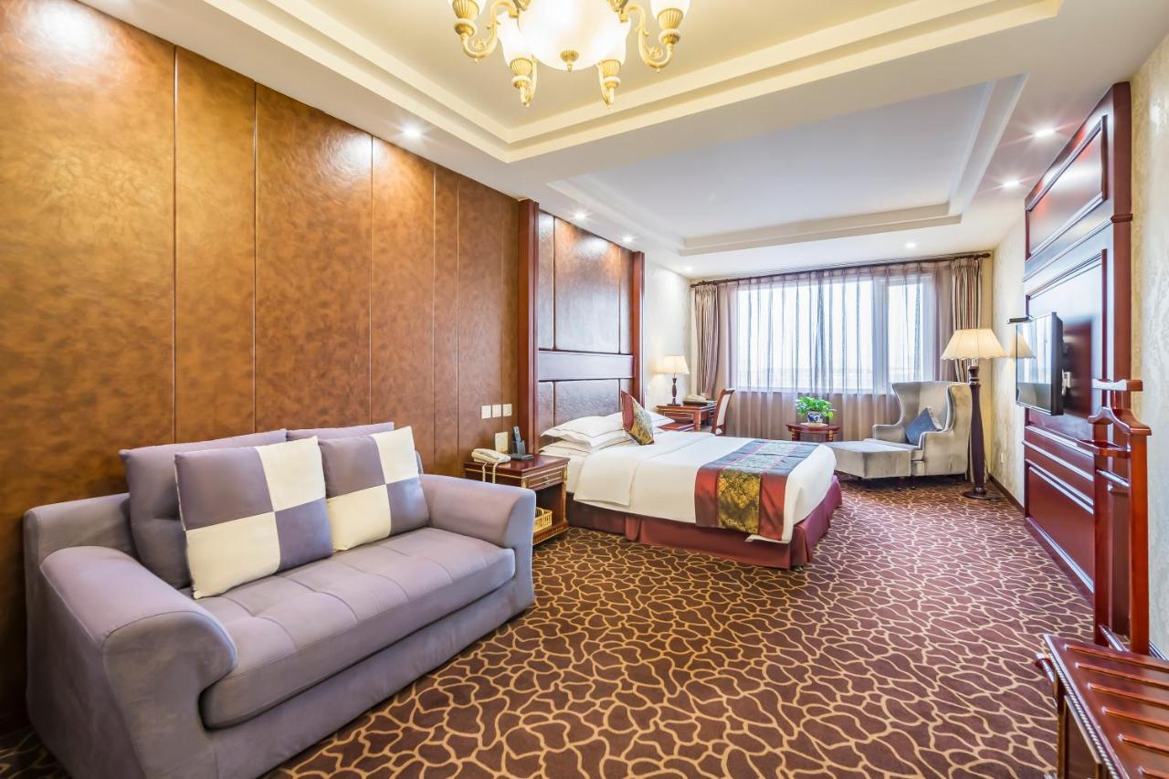 Beijing Commercial Business Hotel Екстер'єр фото