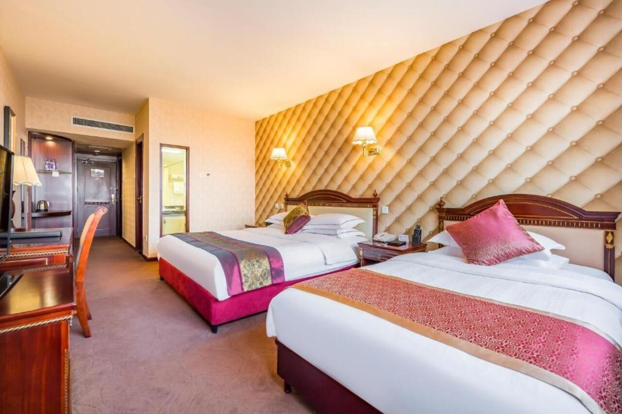 Beijing Commercial Business Hotel Екстер'єр фото