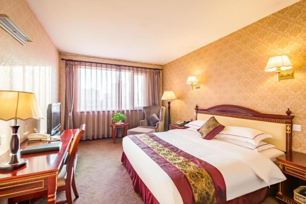 Beijing Commercial Business Hotel Екстер'єр фото