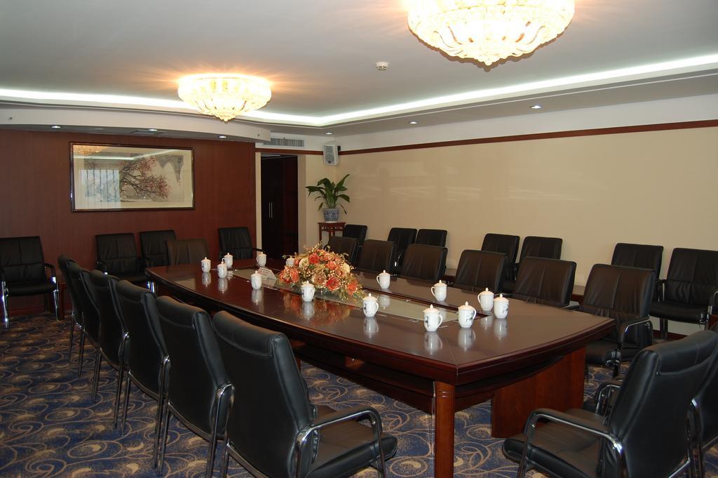 Beijing Commercial Business Hotel Екстер'єр фото